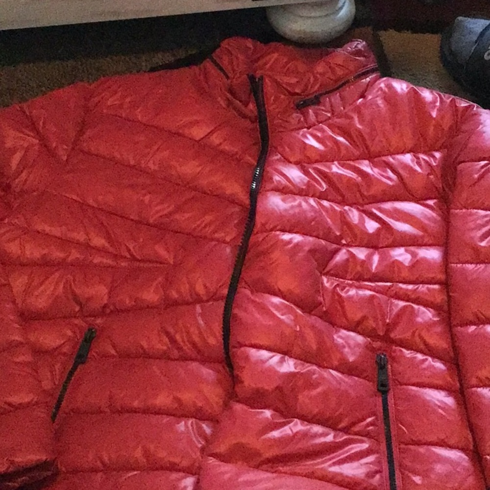 NWT Men’s Kenneth Cole Red Hooded Puffer Jacket. Size XXL